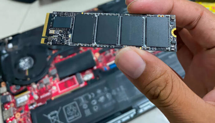 Memilih SSD: Kenali Perbedaan SATA dan NVMe